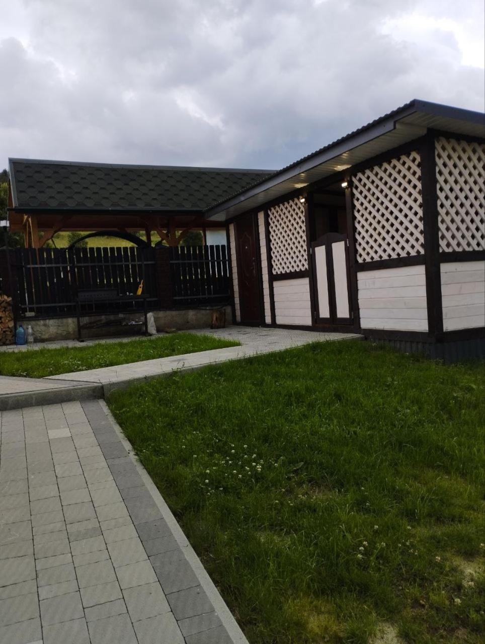 Ferienwohnung Перлина Карпат Skhidnytsia Exterior foto